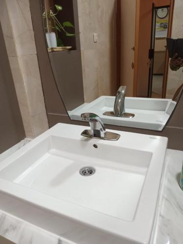 WhatsApp Image 2025-10-17 at 14.13.36_a97d148b-min